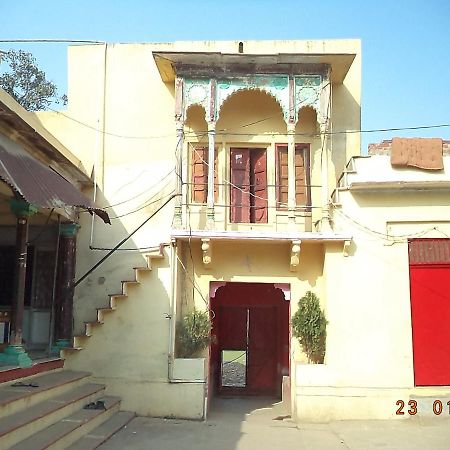 Shri Swami Sheetal Das Aashram Dharmshala Βαρανάσι Εξωτερικό φωτογραφία